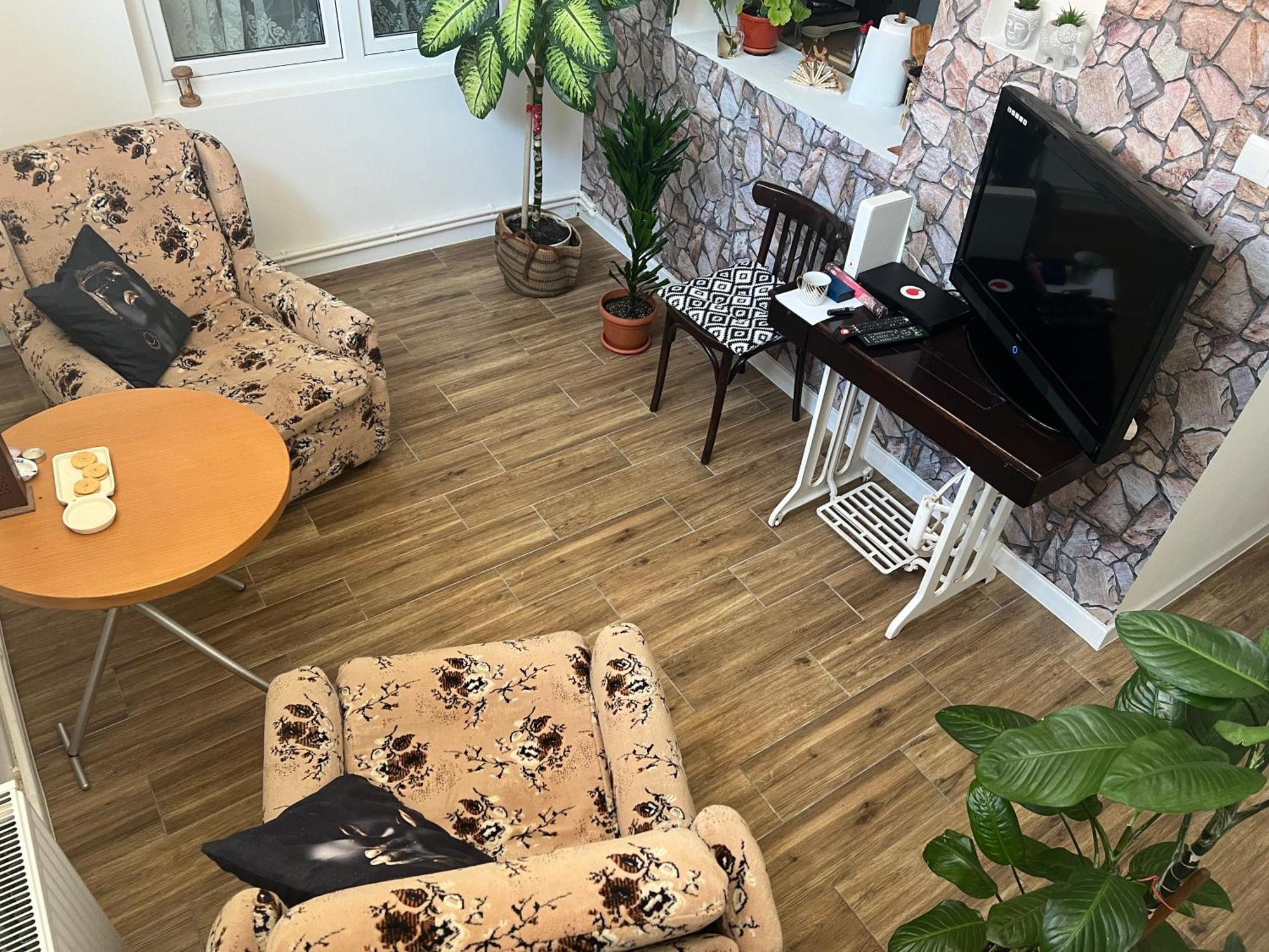 Casa Gazde/Camere de închiriat Constanţa